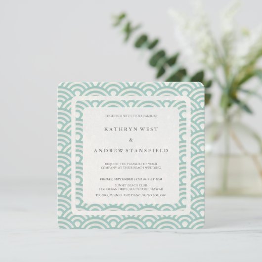 Seafoam Green+White Stillzed Waves Modern Wedding Kaart (Staand voorkant)