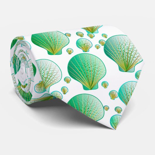 Seafoam groene zeeschelpen op wit stropdas (Opgerold)