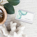 Seaglass Geode | Gepersonaliseerd Visitekaarthouder<br><div class="desc">De elegante houder van het witte en zilverkleurige visitekaartje is voorzien van jouw naam en/of handelsnaam in de rechterbenedenhoek,  voorzien van een dunne rand van het witte lijst en geo-agate segmentillustraties in de groene waterverf van etherische seaglass. Ook geschikte visitekaartjes en accessoires zijn beschikbaar.</div>