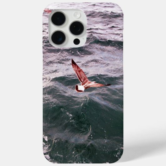 SEAGULL DIE OVER DE WAVELEN VLIEGT Case-Mate iPhone CASE (Achterkant)