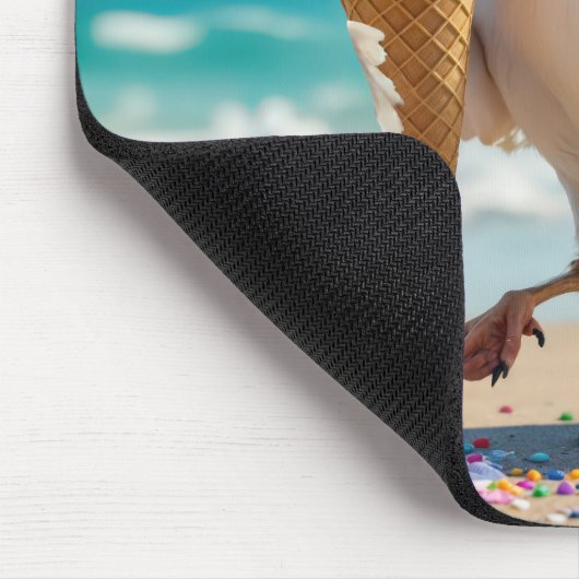 Seagull Holding an Ice Cream Cone Muismat (Hoek)