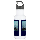 Seagulls boven Seattle Liberty Waterfles (Achterkant)