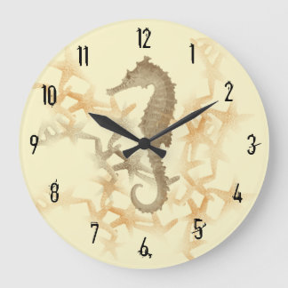 Seahorse and Starfish Wall Clock door Julie Everha Grote Klok