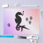 Seahorse in the Paars Tissuepapier (Craft)