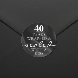 Sealed with a Kiss Black 40th Birthday Anniversary Ronde Sticker