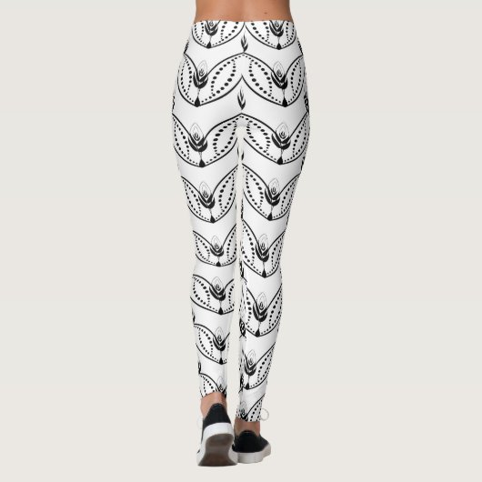 Seamless Black and White Pattern Leggings (Achterkant)