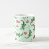 Seamless crocodile pattern with watermelon slices. koffiemok (Center)
