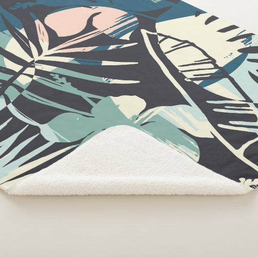 Seamless exotic pattern with tropical plants and a sherpa deken (3/4)