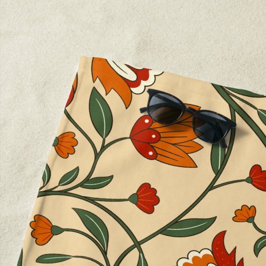 Seamless floral pattern in beige background strandlaken (In situ)