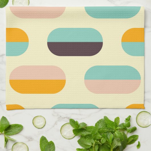 Seamless geometric pattern in retro vibes theedoek (Gevouwen)