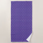 Seamless medium purple polka dot pattern strandlaken (Voorkant)