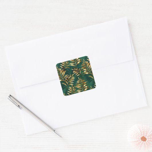 Seamless pattern with golden ferns vierkante sticker (Envelop)