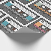 Seamless pattern with retro cassette tapes in dood cadeaupapier (Hoek)
