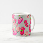 Seamless pattern with ripe strawberry. Hand drawn Koffiemok (Voorkant rechts)