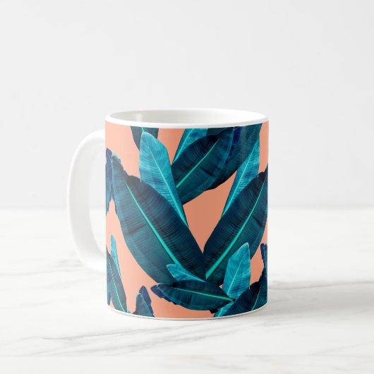 Seamless tropical flower, plant and leaf pattern b koffiemok (Voorkant links)