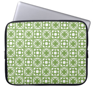 Seamless vintage. Background with beautifu Laptop Sleeve