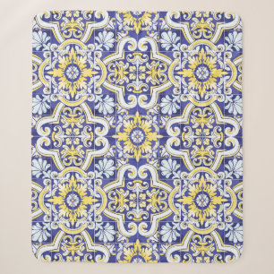 Seamless vintage pattern with an effect of attriti sherpa deken