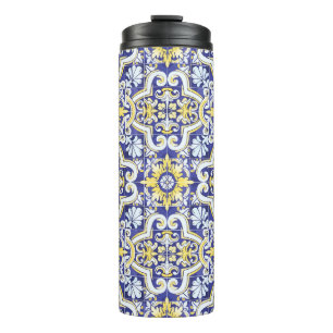 Seamless vintage pattern with an effect of attriti thermosbeker