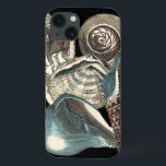 Seashell Anthology iPhone 13 Hoesje<br><div class="desc">Dit kunstwerk van Vision Studio legt een aantal van de beste zeeen van het leven in de oceaan vast. Dit stijlvolle kunstwerk van deze verschillende vormen en formaten van de schelpen van Conch. Dit is één uniek stuk kunstwerk van deze Seashell Anthology-stukken.</div>