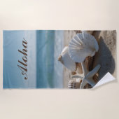 "Seashell Serenade: Handdoek aan het strand (Voorkant)