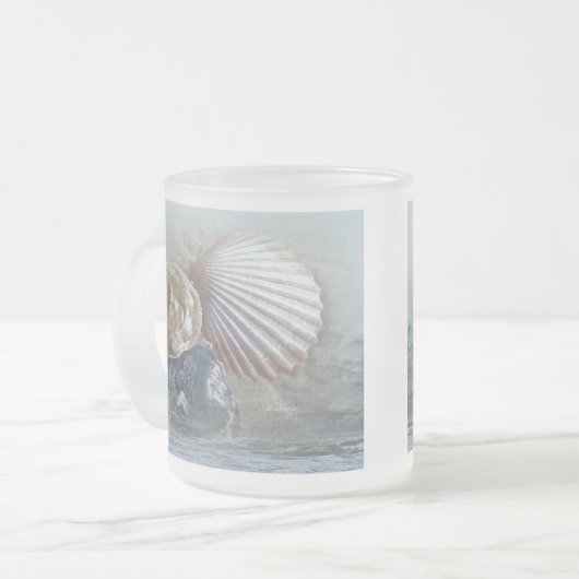Seashellen en Surf Matglas Koffiemok (Voorkant links)