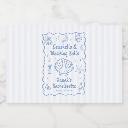 Seashells en Wedding Bells Beach Bachelorette Likeurfles Etiket (Enkel label)