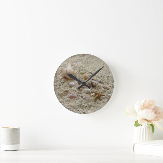 Seashells in Beach Sand Ronde Klok (Huis)