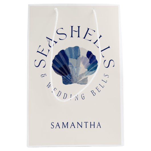 Seashells Wedding Bells Blue Beach Party Gast Medium Cadeauzakje (Voorkant)