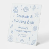 Seashells & Wedding Bells vrijgezellenfeest Reclamebord Met Voetstuk (Voorkant)
