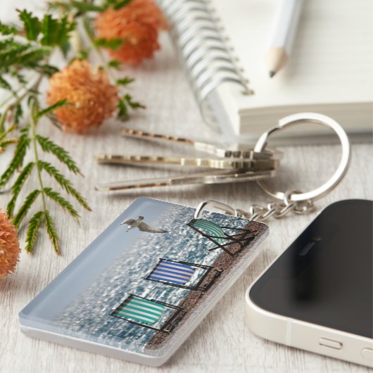 Seaside Deck Stoelen en Zeemeeuw Sleutelhanger (Voorkant Rechts)