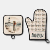 Seaside Lighthouse Stroll Ovenwant & Pannenlap Set (Voorkant)