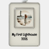 Seaside Lighthouse Stroll Verzilverd Omlijst Ornament (Voorkant)