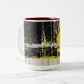 "Seaside Serenity: Two-Tone Mok met Beach-Inspire (Voorkant links)