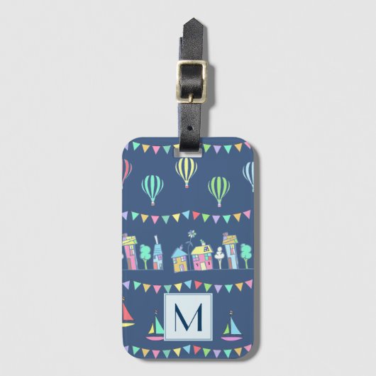 Seaside Town Sail Boats and Bunting Monogram Bagagelabel (Voorkant (verticaal))