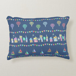 Seaside Town Sail Boats and Bunting Pattern Blue Accent Kussen
