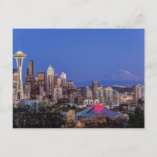 Seattle, Downtown en Mt. Rainier in de schemering Briefkaart