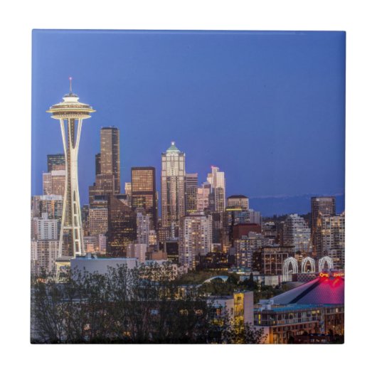 Seattle, Downtown en Mt. Rainier in de schemering Tegeltje (Voorkant)