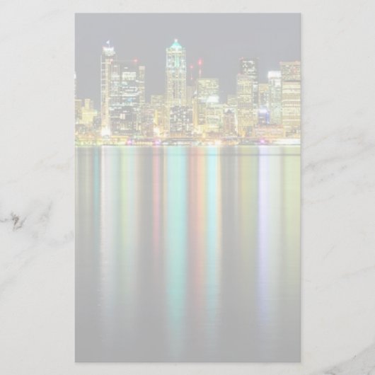 Seattle skyline 's nachts met reflectie briefpapier (Voorkant)