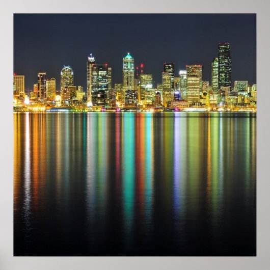 Seattle skyline 's nachts met reflectie poster (Voorkant)
