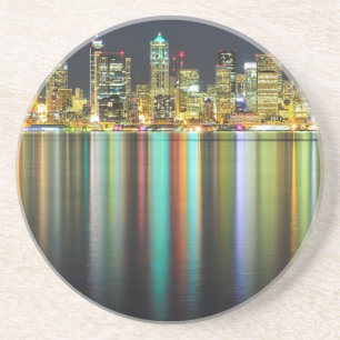 Seattle skyline 's nachts met reflectie zandsteen onderzetter