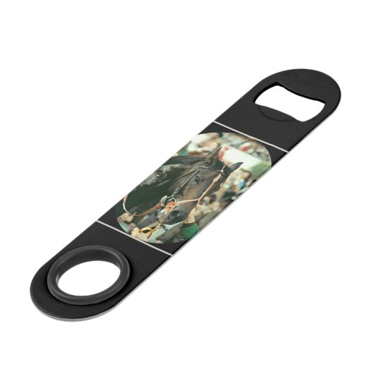 Seattle Slew Thoroughbred 1978 Speed Flessenopener (Achterkant Gekanteld)