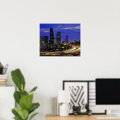 Seattle, Washington skyline 's nachts Poster (Thuiskantoor)