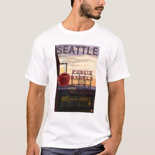 SeattlePike Place Market Sign and Water Uitzicht T-shirt (Voorkant)