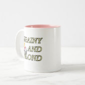 SECRETARIS VAN BRAINY EN BLOND TWEEKLEURIGE KOFFIEMOK (Voorkant links)