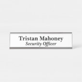 Security Officer White Bureau Naambordje (Voorkant)