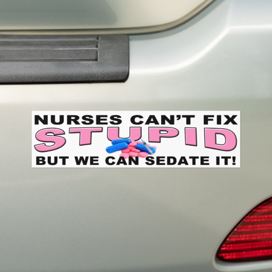 SEDATE STUPID BUMPERSTICKER (Op auto)