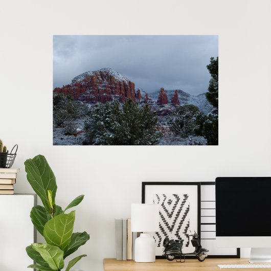 Sedona Arizona met sneeuw 2789 Poster (Thuiskantoor)