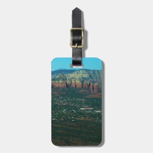 Sedona en Coffee Pot Rock vanuit de lucht Bagagelabel (Voorkant verticaal)