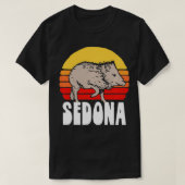 Sedona Javelina Retro 80-s Sunset Cute Funn T-shirt (Design voorkant)