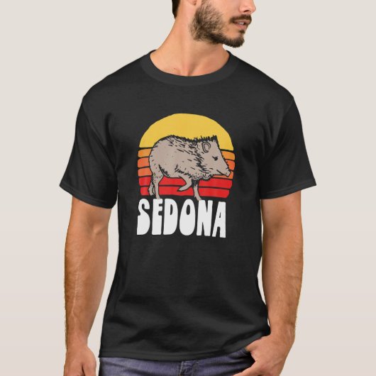 Sedona Javelina Retro 80S Sunset Cute Funn T-shirt (Voorkant)